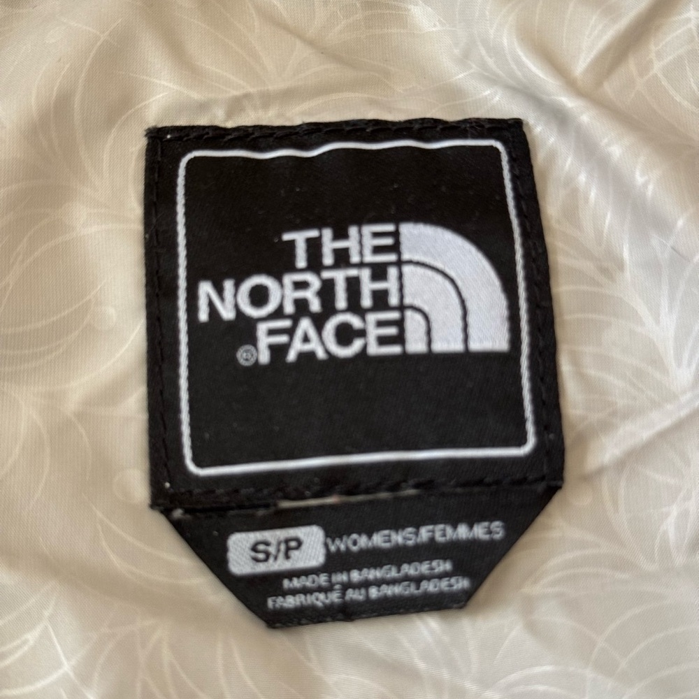 The North Face Black Puffer Jacket Women’s Womenswear Small/Petite lightweight - Picture 2 of 11